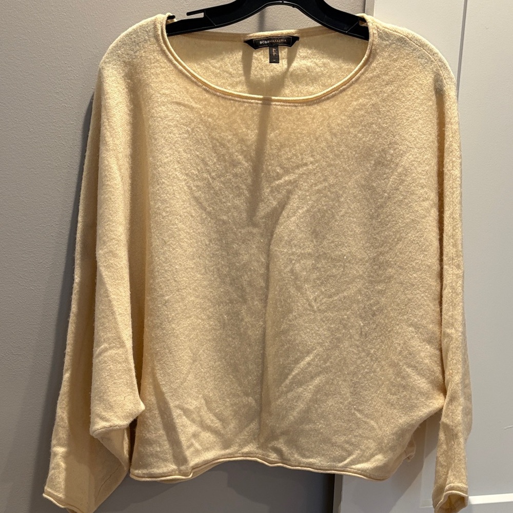 BCBGMaxAzria Cream Knit Crewneck Top